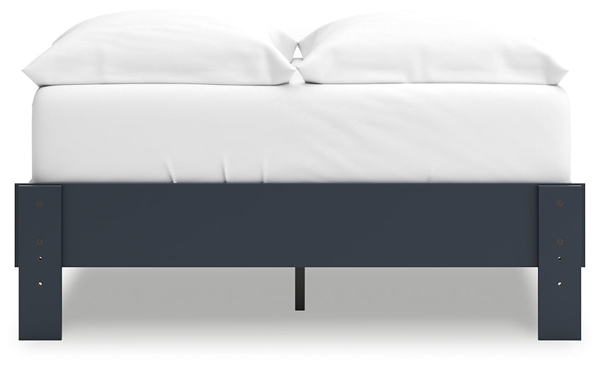 Simmenfort  Platform Bed