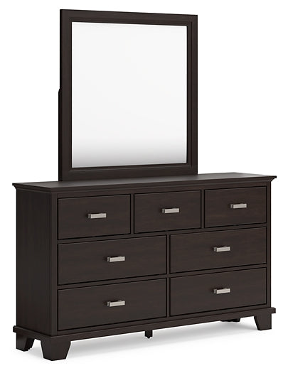 Covetown Full Panel Bed with Mirrored Dresser and Chest